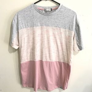 Round neck short sleeve pink T-shirt
